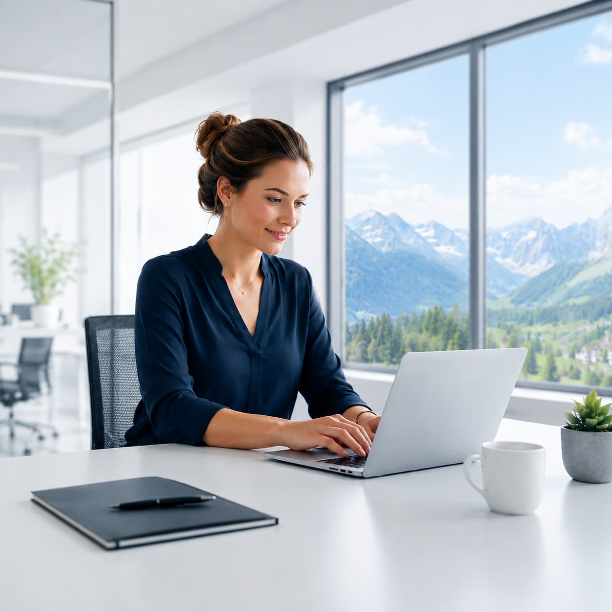 Frau am Arbeitsplatz - Zeiterfassung mit Xpert-Timer Pro